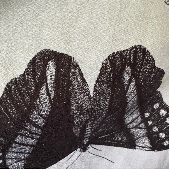 KENSIE HIGH LOW BLACK & WHITE BUTTERFLY MOTH DRESS SIZE MEDIUM - Picture 8 of 9